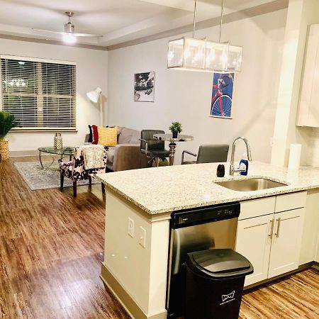 Luxurious And Cozy Apartment In Heart Of Buckhead Atlanta Exterior photo
